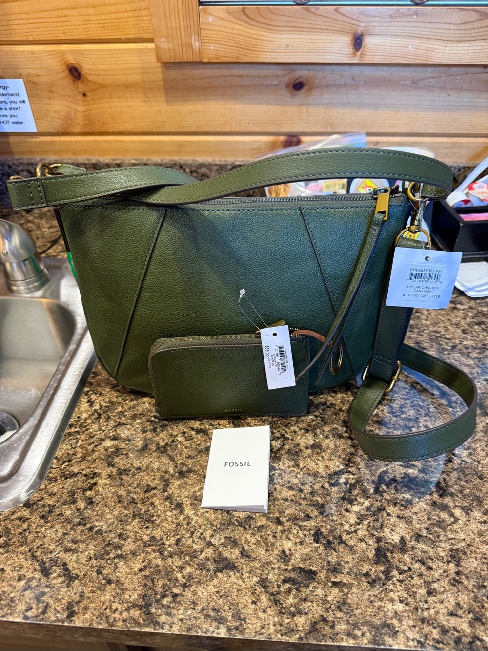 Fossil Olive Green Pebble Leather Crossbody with Matching Wallet - Picture 3 of 5